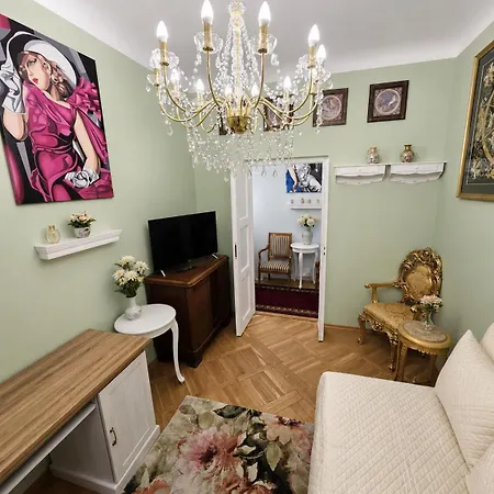 Hoavilla The Noble Apartment, Srodmiescie Апартаменти Варшава